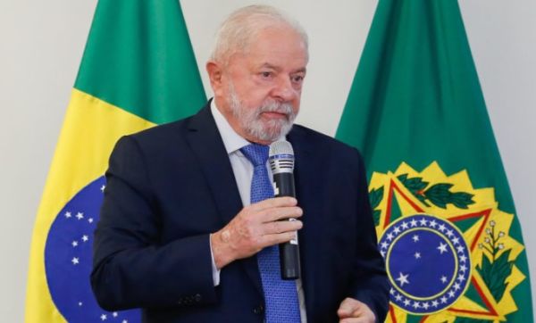 JOSIAS DE SOUZA: Reedição de velhos programas reforça a percepção de que novo Lula é o mesmo