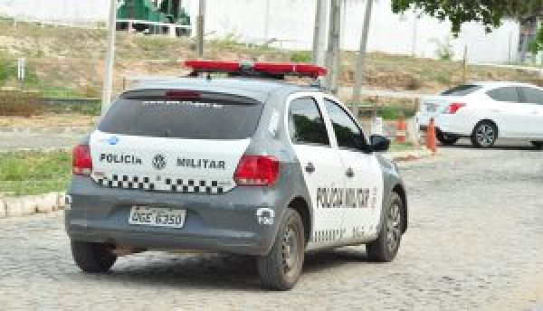 Quatro policiais são presos em Batalhão da PM em Natal