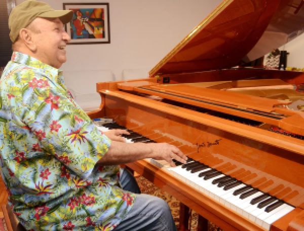 João Donato, multi-instrumentista e ícone da MPB, morre no Rio aos 88 anos