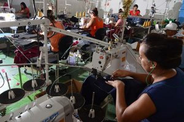 Operando abaixo da capacidade, facções têxteis apostam em Shein para manter empregos no RN