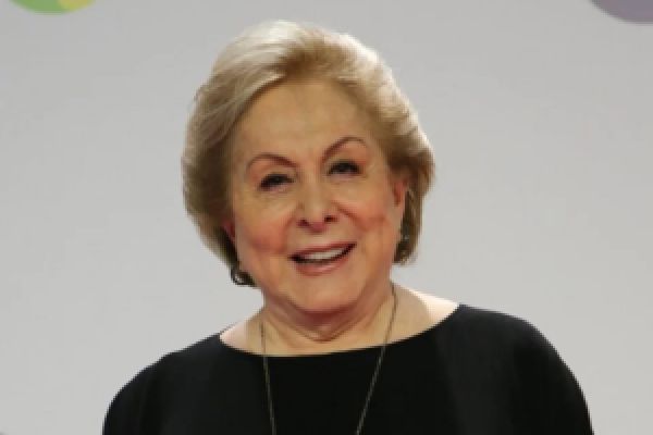 Morre a atriz Aracy Balabanian aos 83 anos