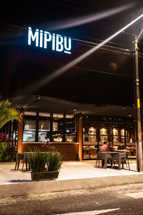 Restaurante Mipibu traz Luau com Diogo das Virgens nesta quinta (31)
