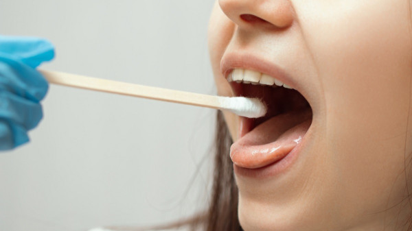 Teste da saliva vai servir como avaliação pra doenças no coração