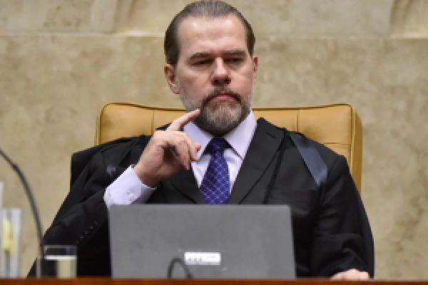 Toffoli se baseou em perícia da defesa de Lula para anular provas