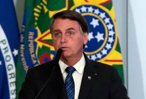 TSE forma maioria para manter decisão que tornou Bolsonaro inelegível por 8 anos