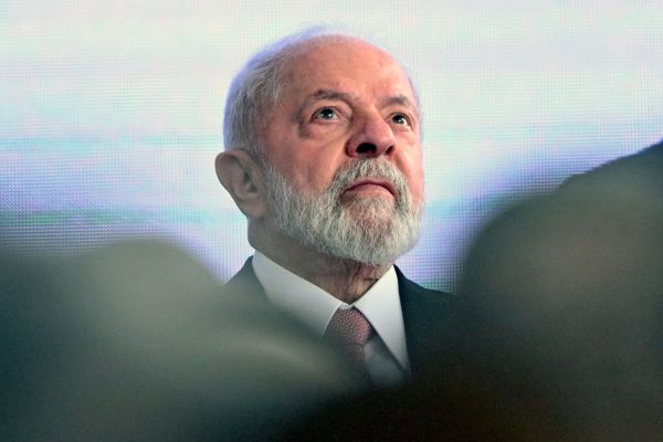 Lula atuou em operação para banco emprestar US$ 1 bilhão à Argentina e barrar avanço de Milei