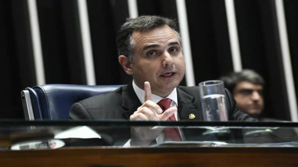 Pacheco: “Nenhuma instituição tem o monopólio da defesa da democracia no Brasil”
