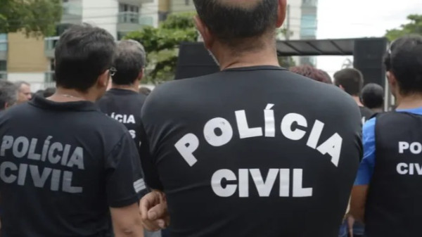Lula veta aposentadoria integral, licenças, indenizações e ajuda de custo para policias civis
