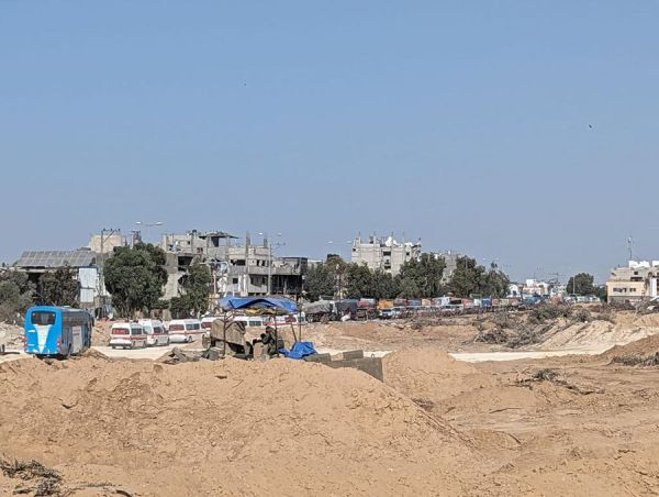 Israel diz que Hamas bloqueia entrada de ajuda no norte de Gaza