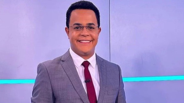 Jornalista da TV Globo é socorrido às pressas após mal súbito 