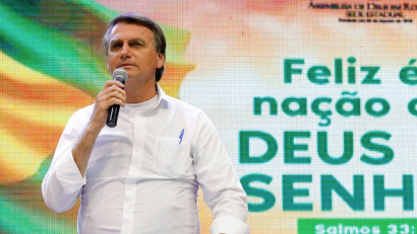 Receita Federal anula isenção que Bolsonaro deu a líderes religiosos