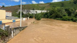 SP: Rio São Luiz do Paraitinga transborda e deixa 40 casas alagadas