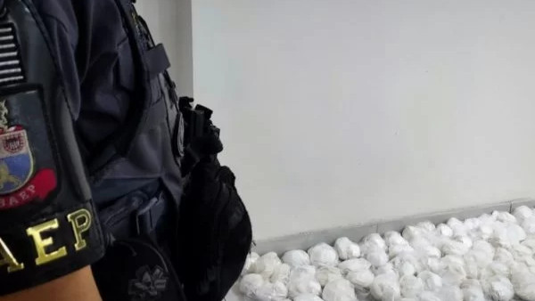 PM apreende oito mil pacotes de cocaína durante ação na Grande São Paulo