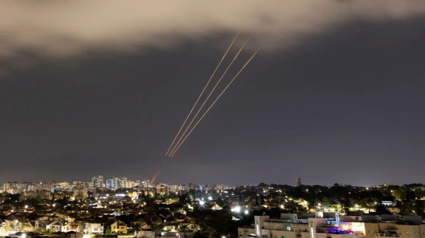 URGENTE: Israel revida ataque e bombardeia o Irã, segundo imprensa dos EUA; VEJA VÍDEO