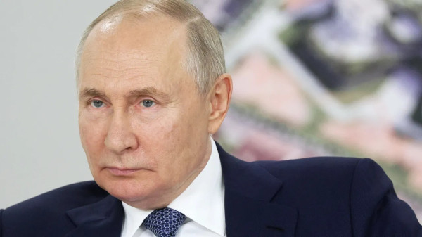 Rússia ameaça fazer treinos nucleares se Ocidente enviar tropas à Ucrânia 