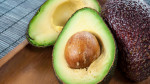 Abacate pode diminuir níveis de colesterol? Veja benefícios da fruta
