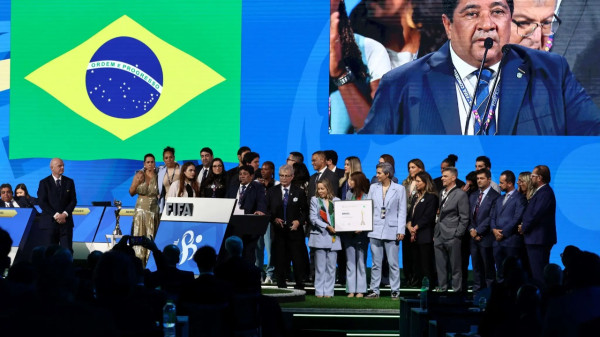 Brasil é escolhido para sediar mais uma Copa do Mundo; VEJA