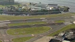 Colisão entre pássaro e avião fechou Santos Dumont nesta manhã; aeroporto já foi reaberto