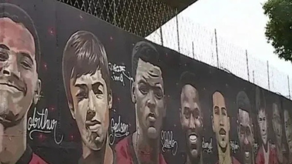 Justiça absolve todos os réus no caso do incêndio no Ninho do Urubu      