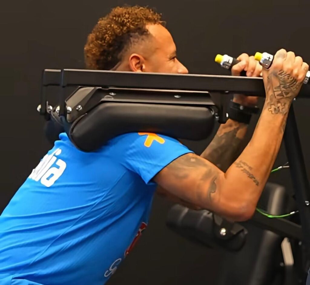 CBF posta vídeo de Neymar em treino forçado para recuperação para a Copa; VEJA VÍDEO