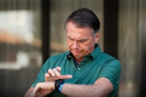 Gonet pede que Supremo rejeite revisão criminal de Bolsonaro