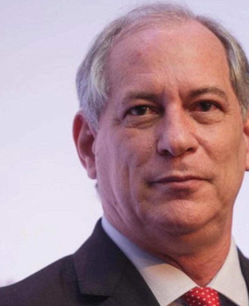 URGENTE: PL enterra candidatura própria no Ceará e decide apoiar Ciro Gomes
