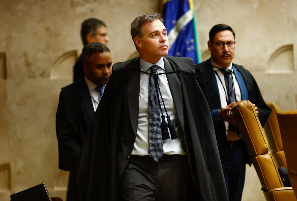 EXTRA DBN: André Mendonça responde Moraes e toma nova medida junto a Fachin sobre inquérito das fake news